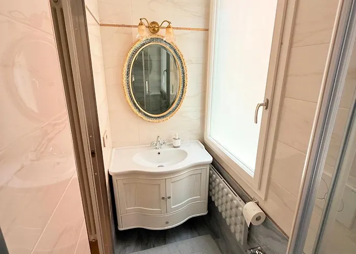 Independent House- Heart Of Apartamento Roma