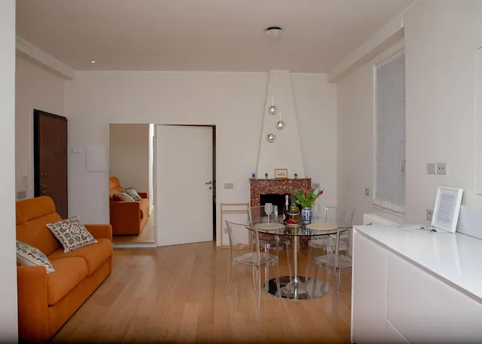 Apartament Independent House- Heart Of